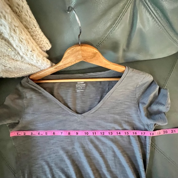 Slate OLD NAVY EveryWear V-Neck SLUB KNIT TEE T-Shirt Size SMALL (S) - Picture 12 of 14